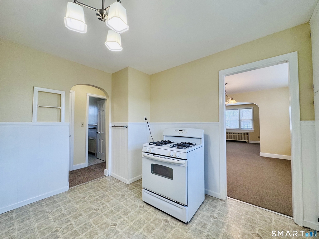 47 Clover Street - Photo 3