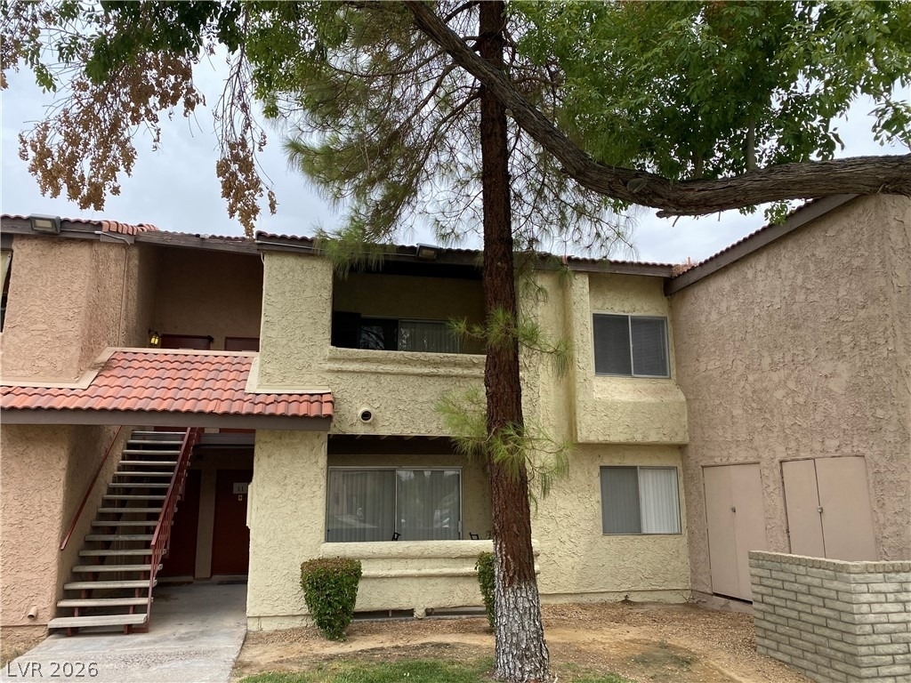 1455 E Katie Avenue - Photo 3