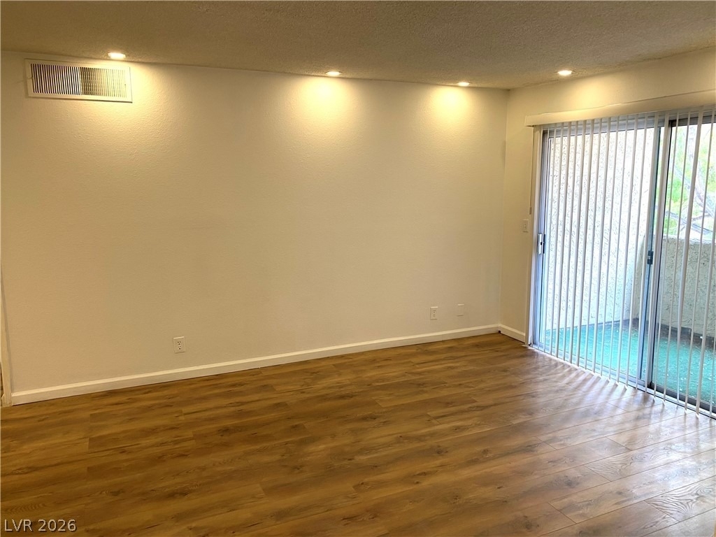 1455 E Katie Avenue - Photo 6