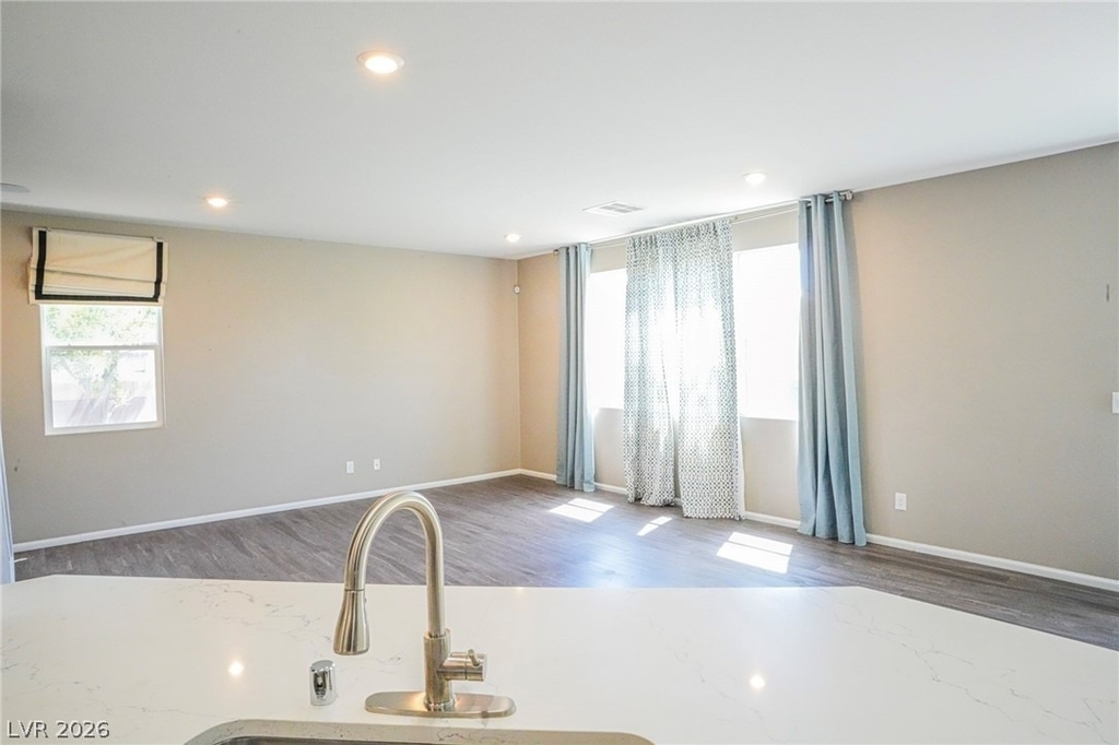 4525 Cougar Avenue - Photo 14