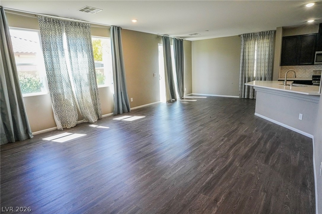 4525 Cougar Avenue - Photo 11