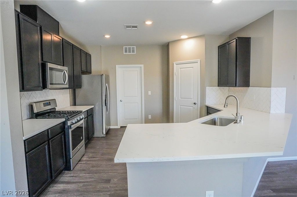 4525 Cougar Avenue - Photo 13