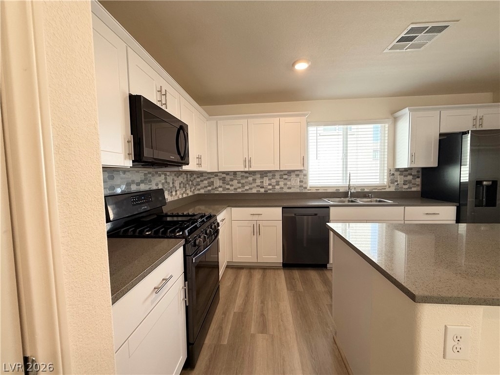 3720 Brilliant Sunset Street - Photo 6