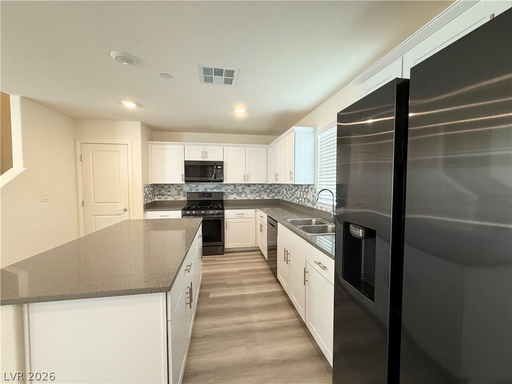 3720 Brilliant Sunset Street - Photo 4