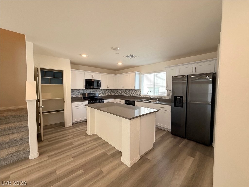 3720 Brilliant Sunset Street - Photo 5