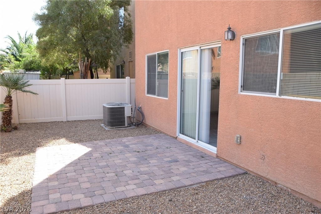 9440 Crimson Sky Street - Photo 4