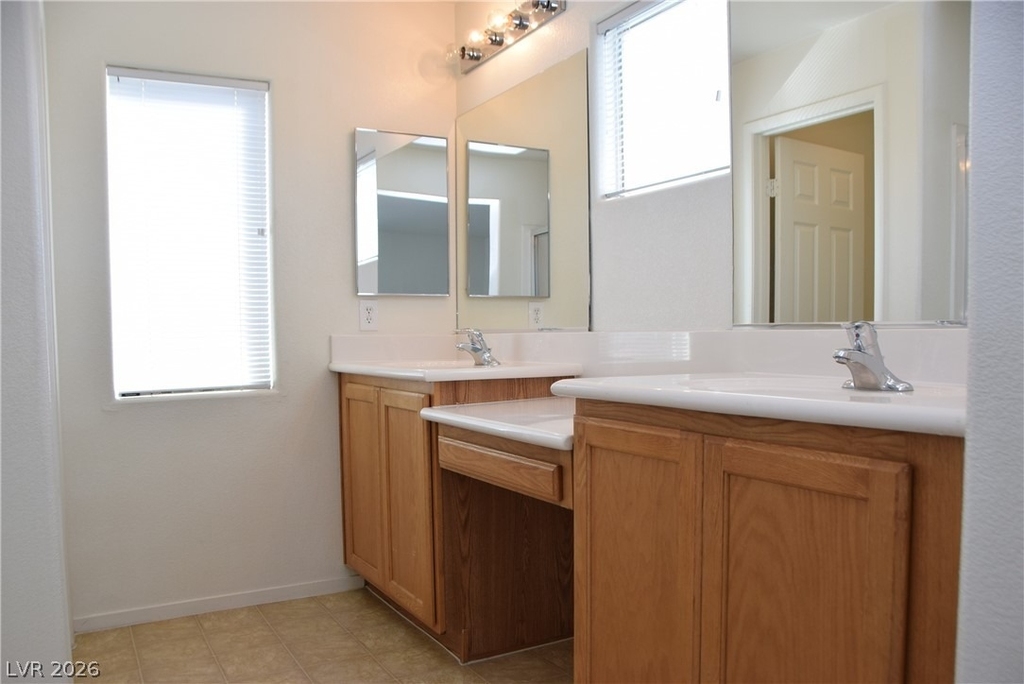 9440 Crimson Sky Street - Photo 18