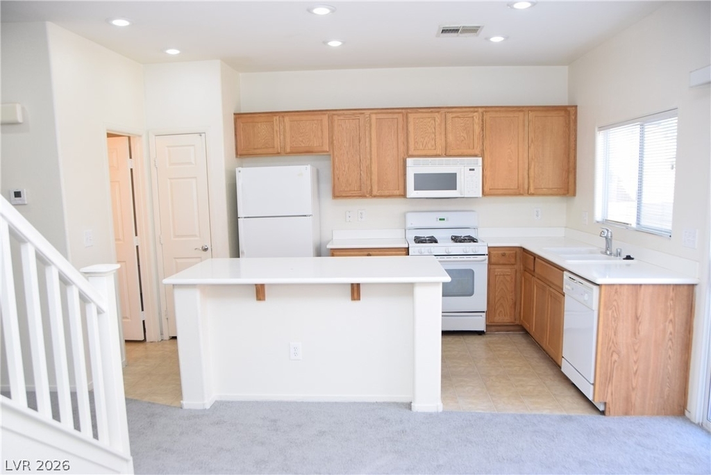 9440 Crimson Sky Street - Photo 8