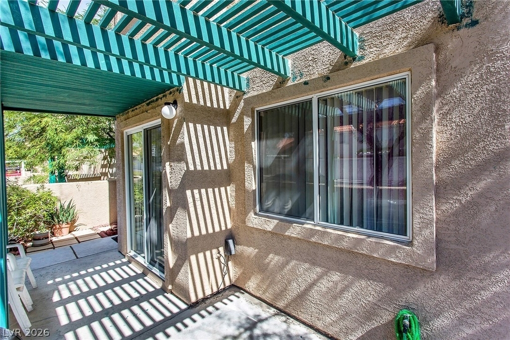 5237 Steinbrenner Lane - Photo 3