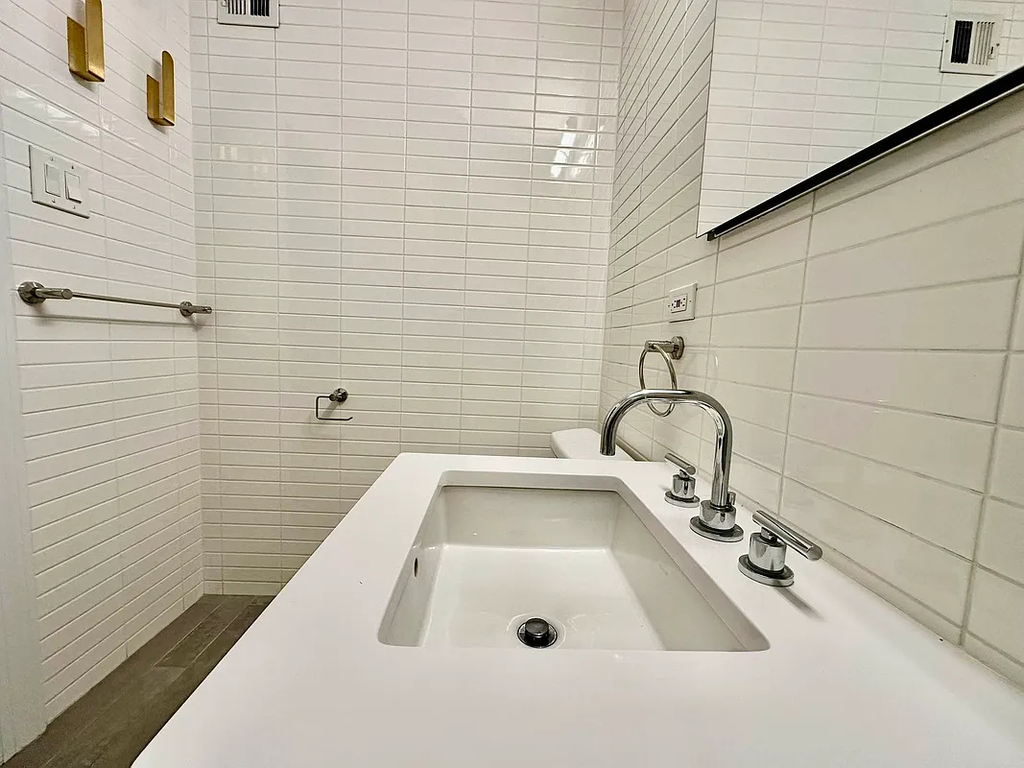 135 West 96th Street - Photo 2