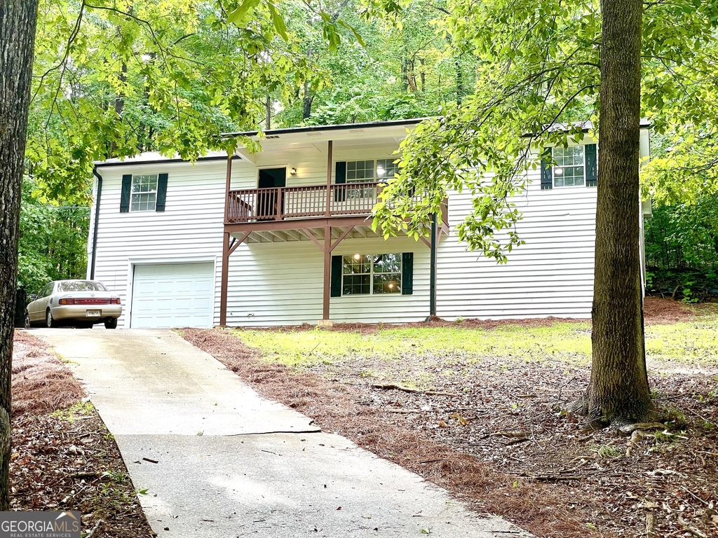 5019 Peach Mountain Circle - Photo 0