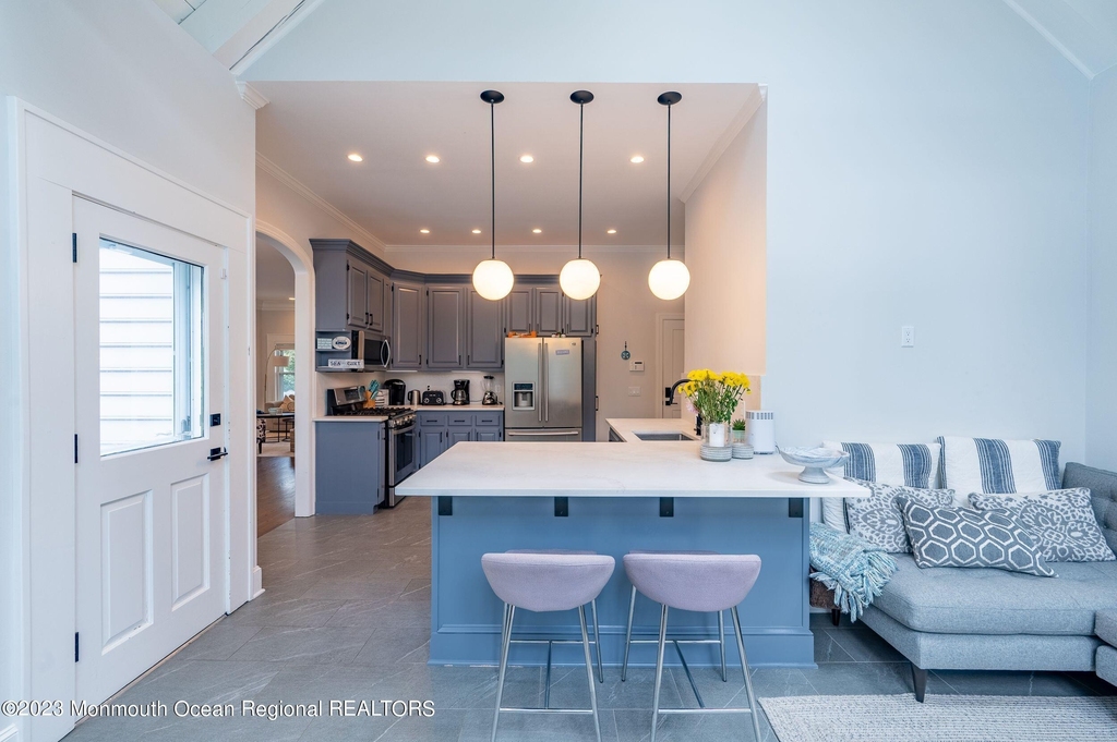 623 Brooklyn Boulevard - Photo 18