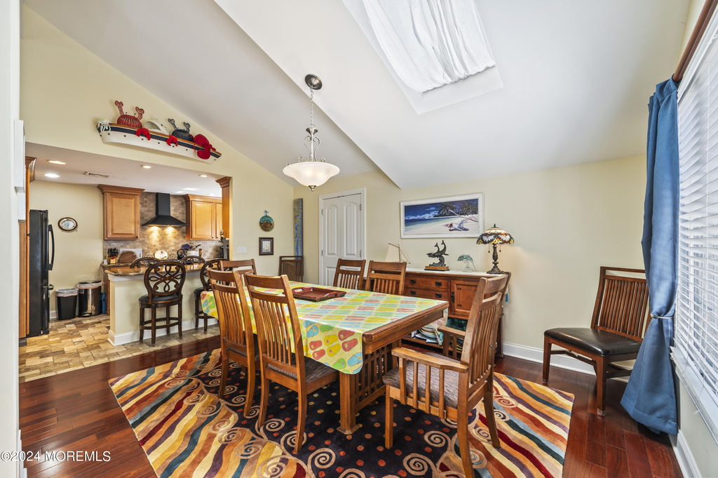 204 Randall Avenue - Photo 10