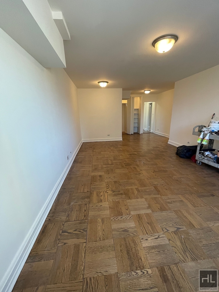 East 71st Street - Photo 2