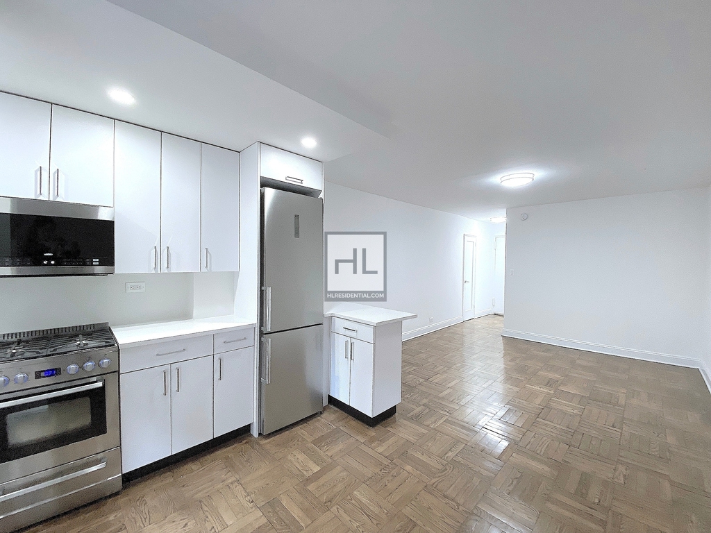 East 35th Street - Photo 1