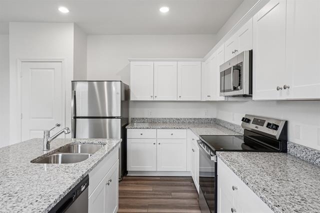 2207 Pioneer Drive - Photo 8