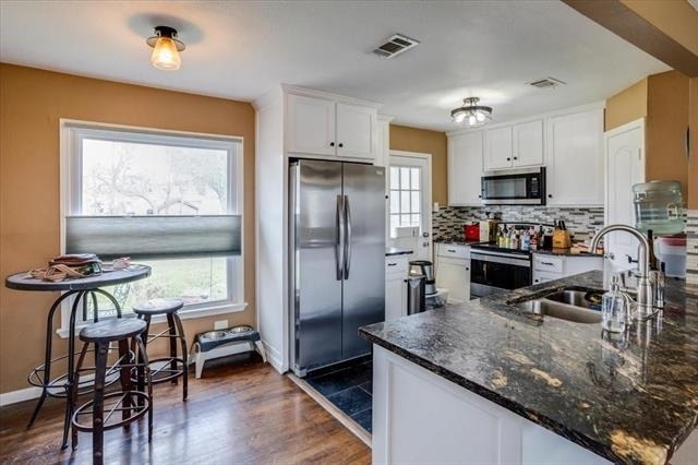 10518 Desdemona Drive - Photo 2