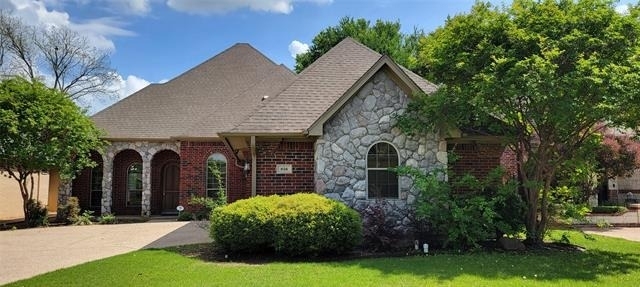 856 Merion Drive - Photo 1
