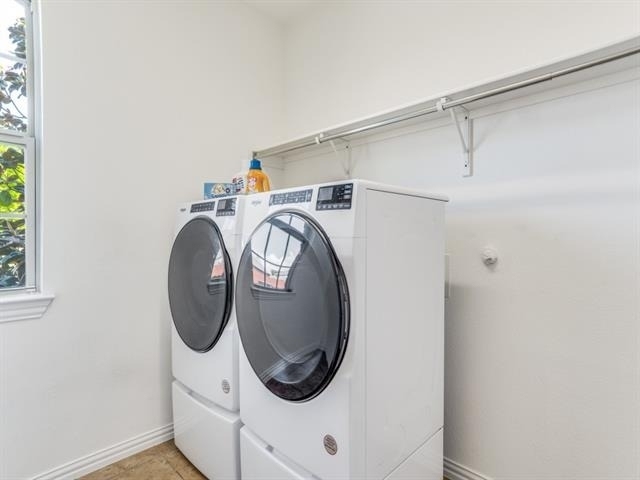 7110 Waterbury Drive - Photo 11