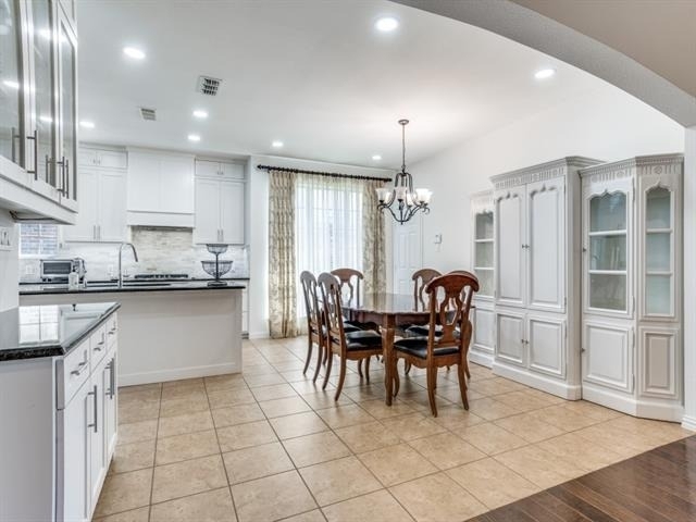 7110 Waterbury Drive - Photo 7