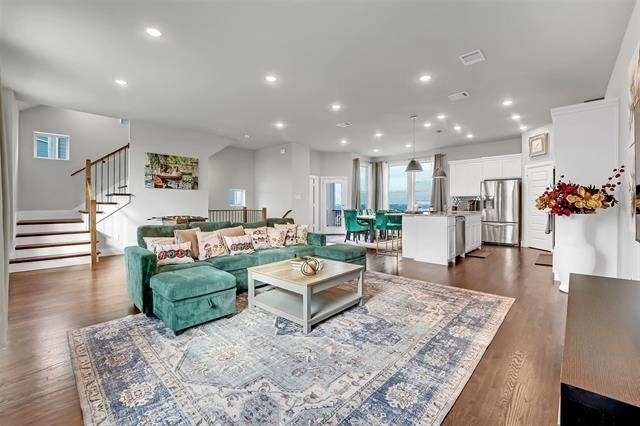 1121 Marc Place - Photo 6