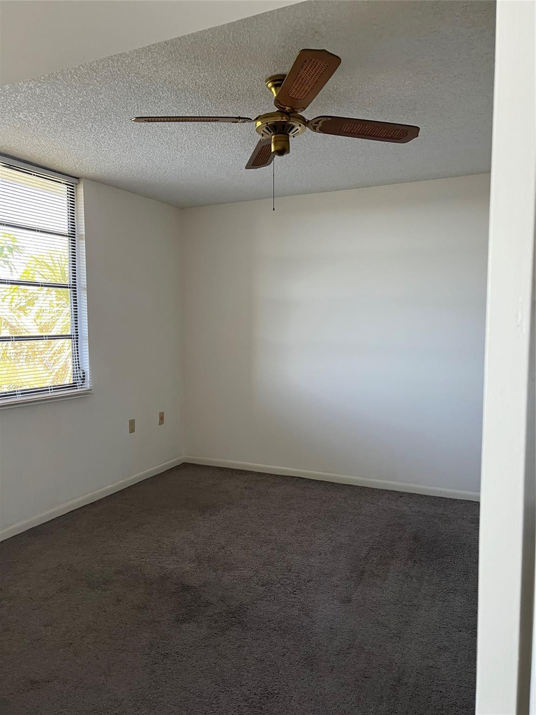 1526 Whitehall Drive - Photo 13