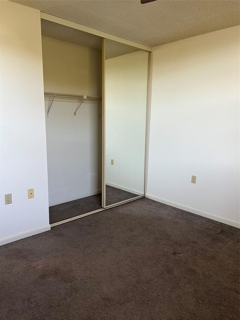 1526 Whitehall Drive - Photo 11