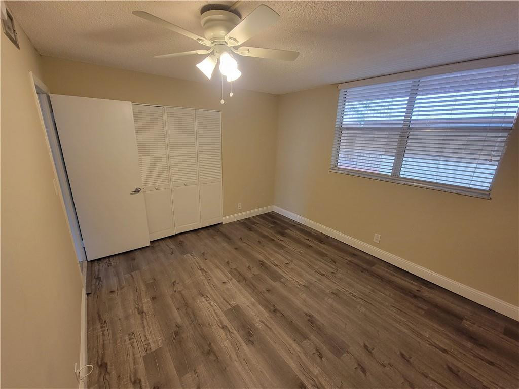 404 Nw 68th Avenue - Photo 3