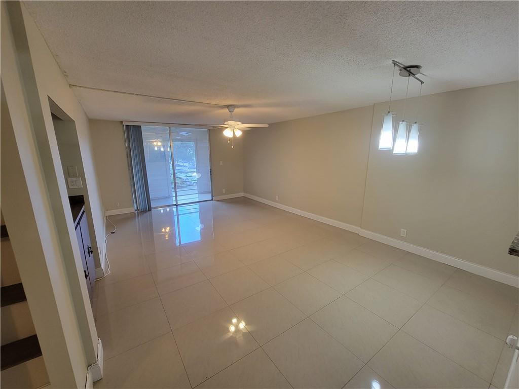404 Nw 68th Avenue - Photo 1