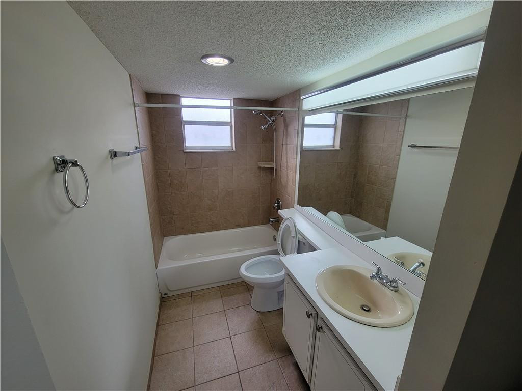404 Nw 68th Avenue - Photo 4