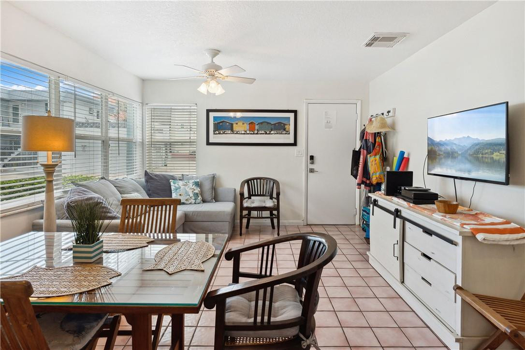 301 Van Buren Street - Photo 5