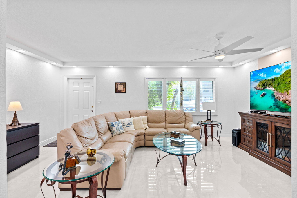 9050 Nw 28th Street - Photo 6