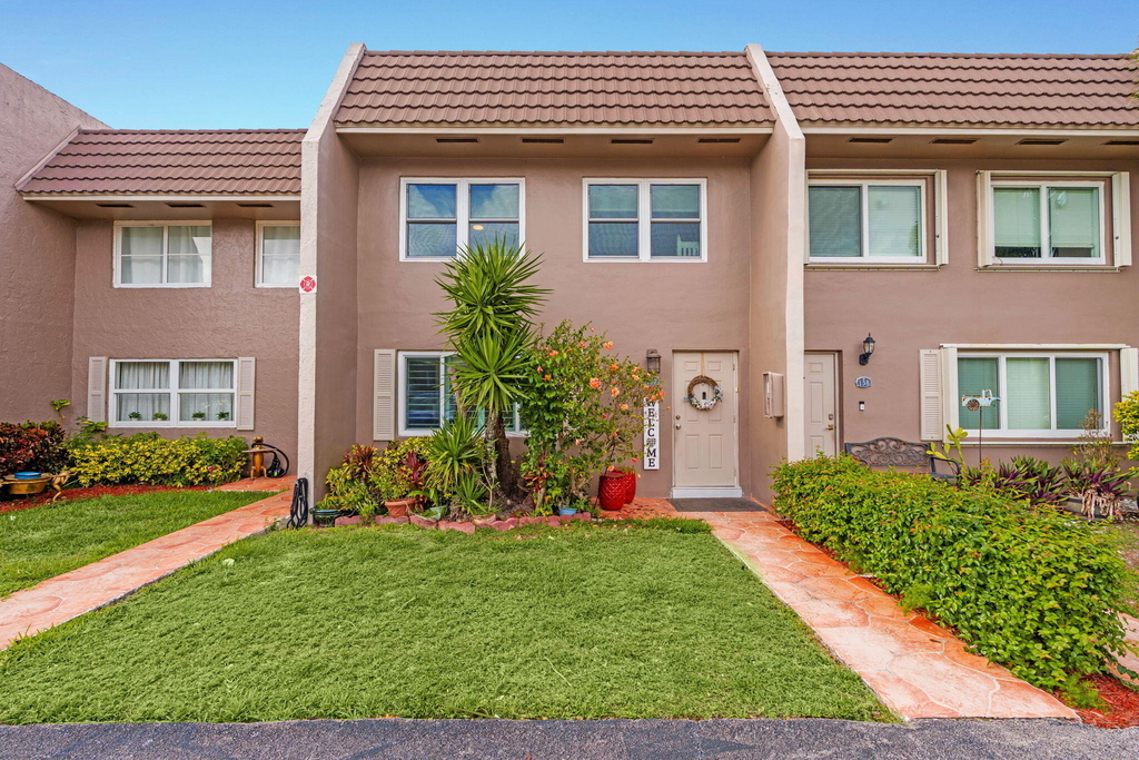 9050 Nw 28th Street - Photo 24