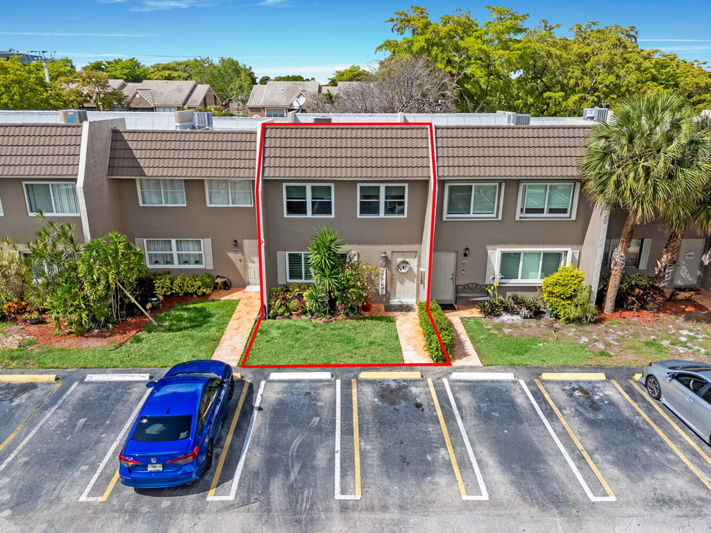 9050 Nw 28th Street - Photo 26