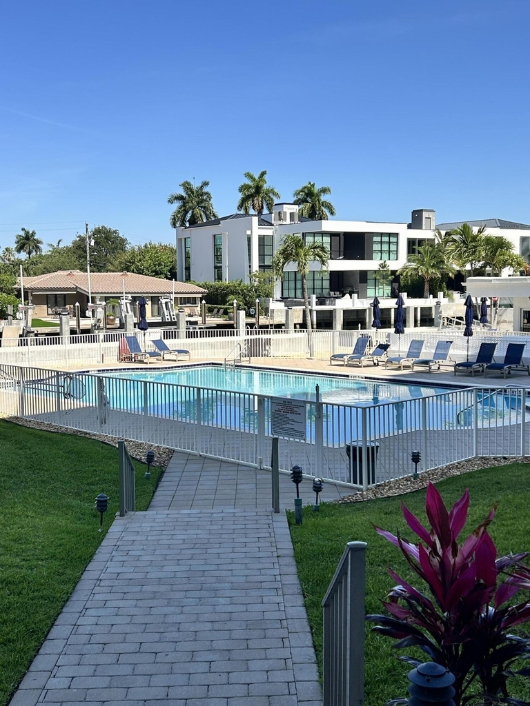 1391 S Ocean Boulevard - Photo 27