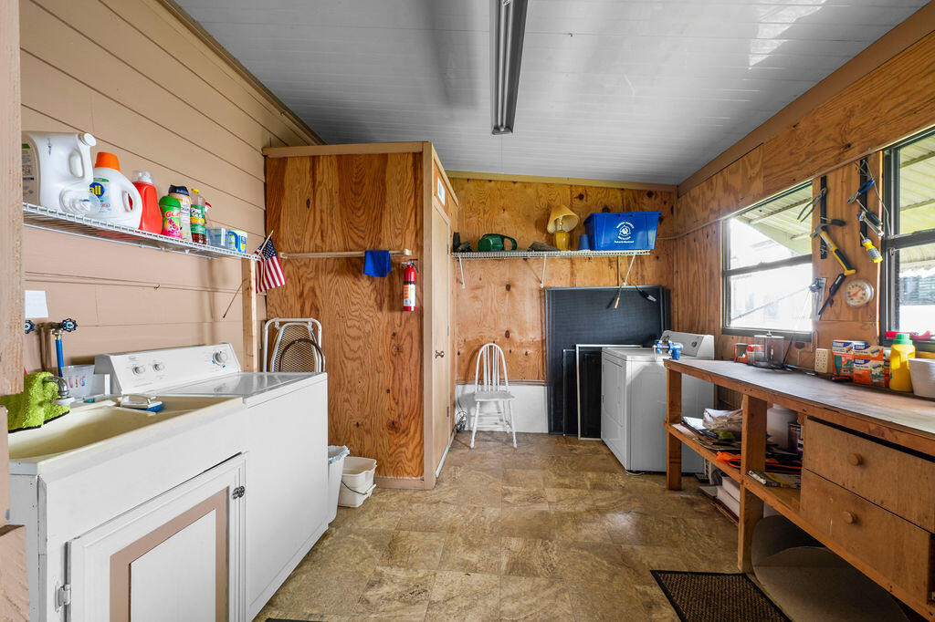 7894 Se Saratoga Drive E - Photo 34