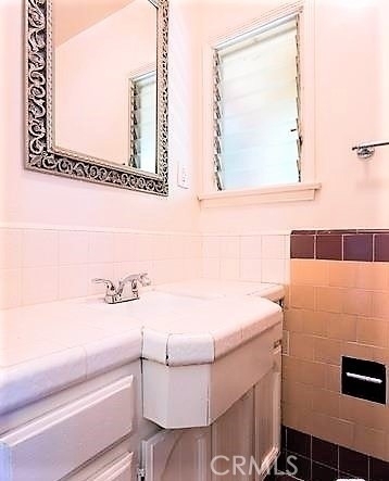 223 1/2 S Gale Drive - Photo 27