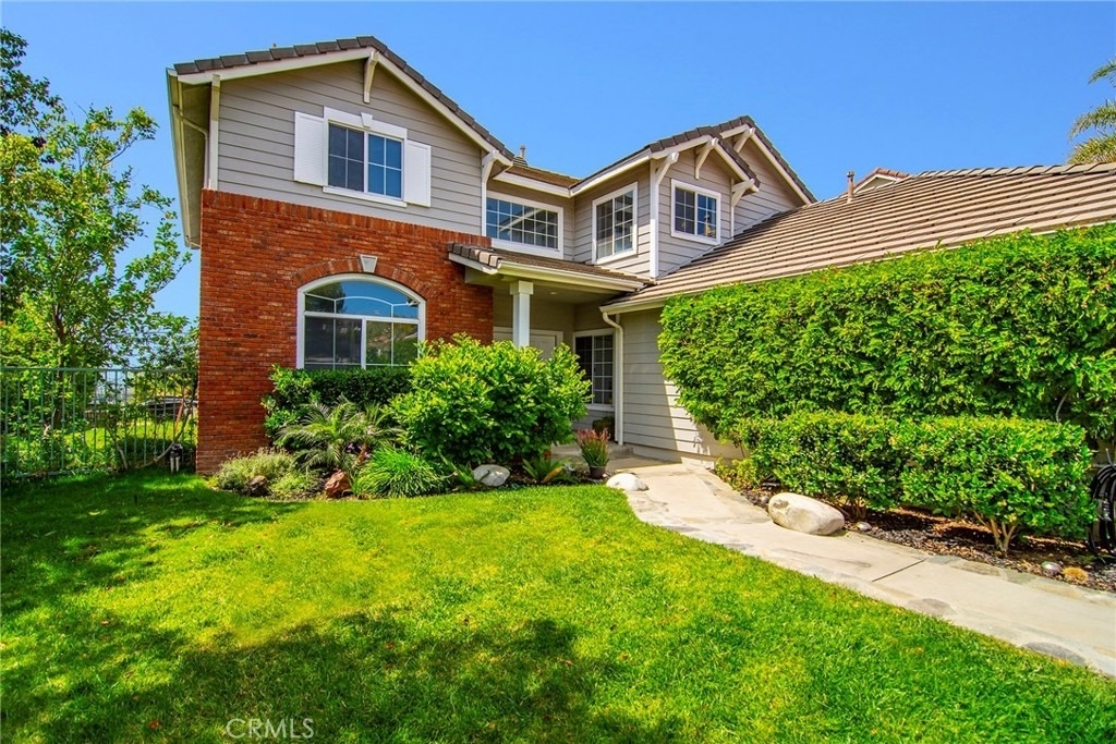 24574 Overland - Photo 0