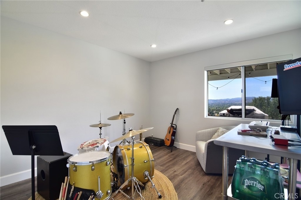 24574 Overland - Photo 17
