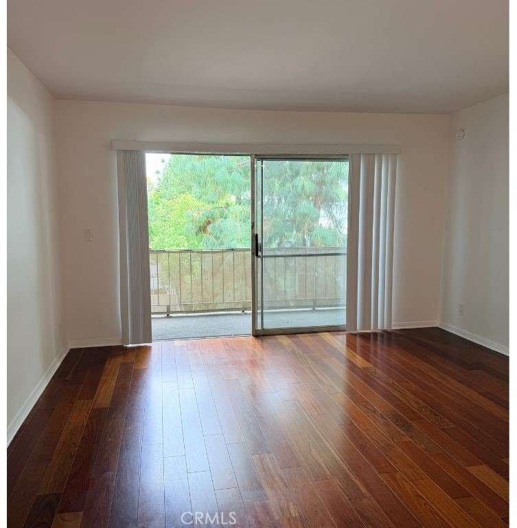 15344 Weddington Street - Photo 7