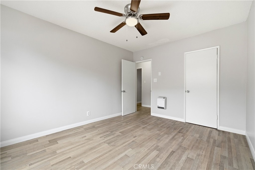 912 Gladys Ave. - Photo 9