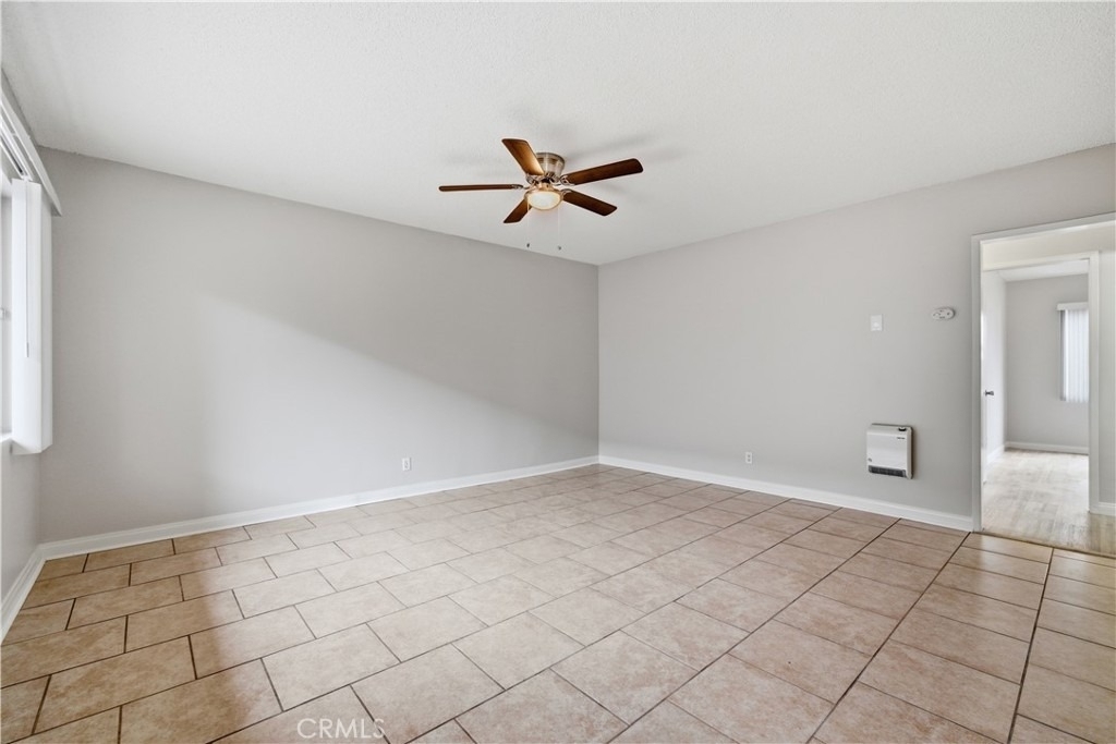 912 Gladys Ave. - Photo 5