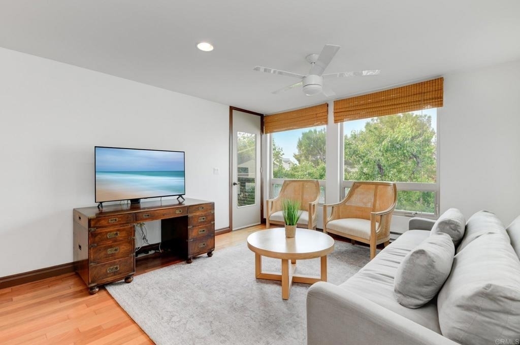 935 Genter Street - Photo 3
