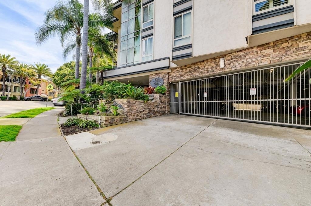 935 Genter Street - Photo 21