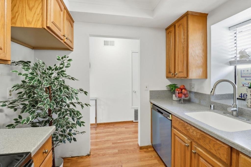 3241 Shadow Park Place - Photo 4