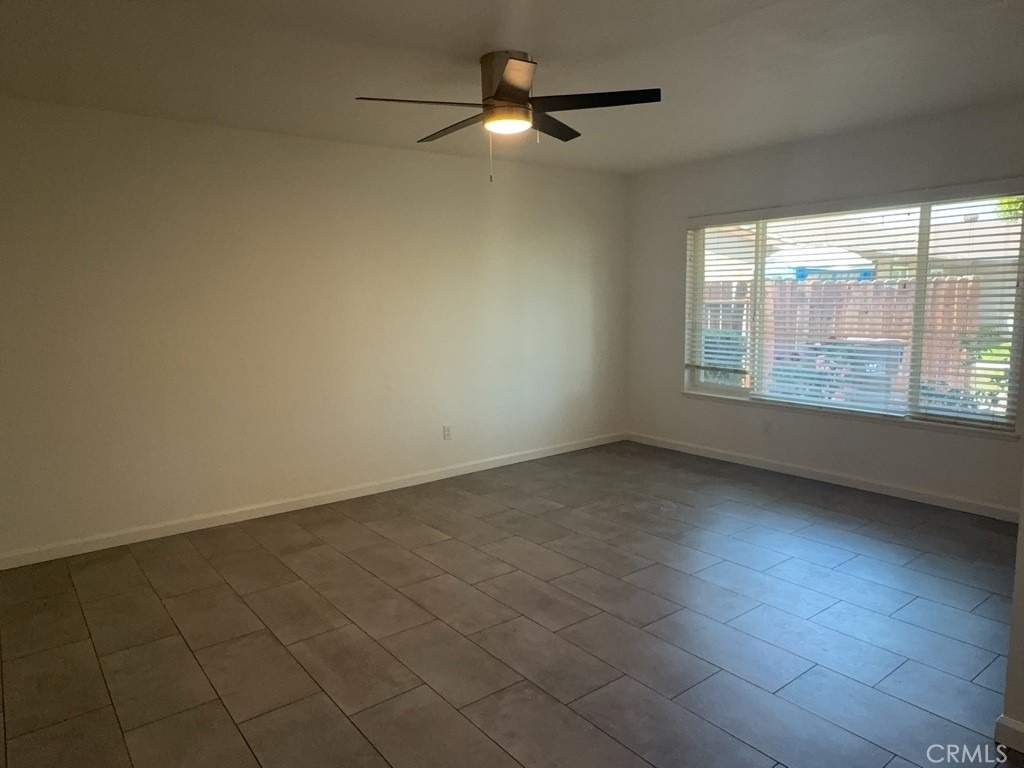 24245 Powell Place - Photo 5