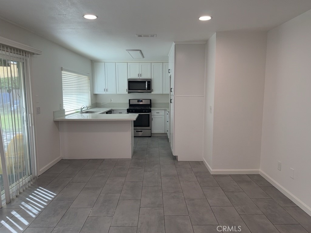 24245 Powell Place - Photo 8