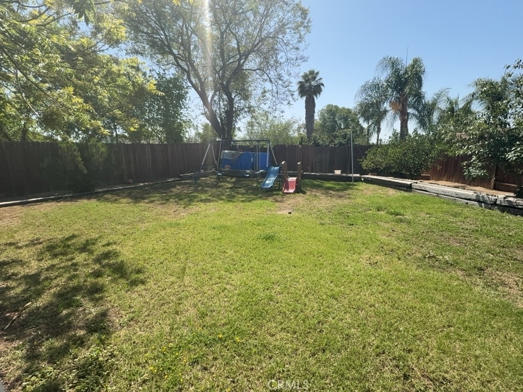 24245 Powell Place - Photo 4