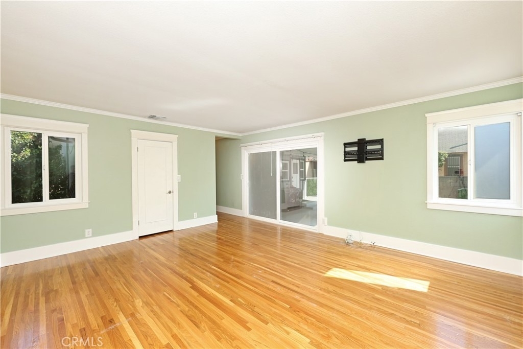 821 N Atlantic - Photo 16