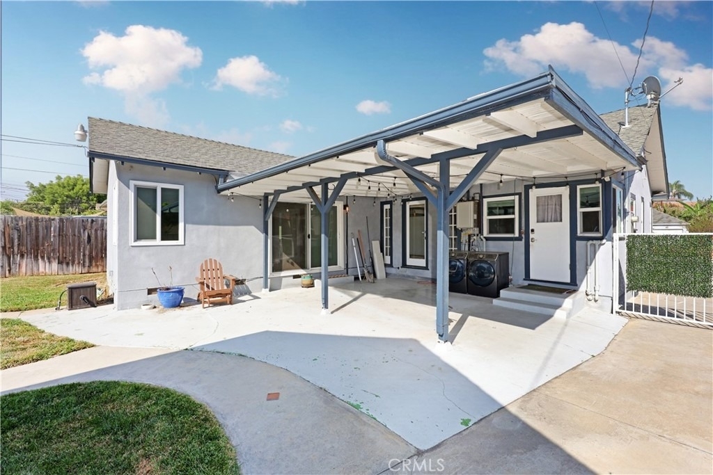 821 N Atlantic - Photo 19